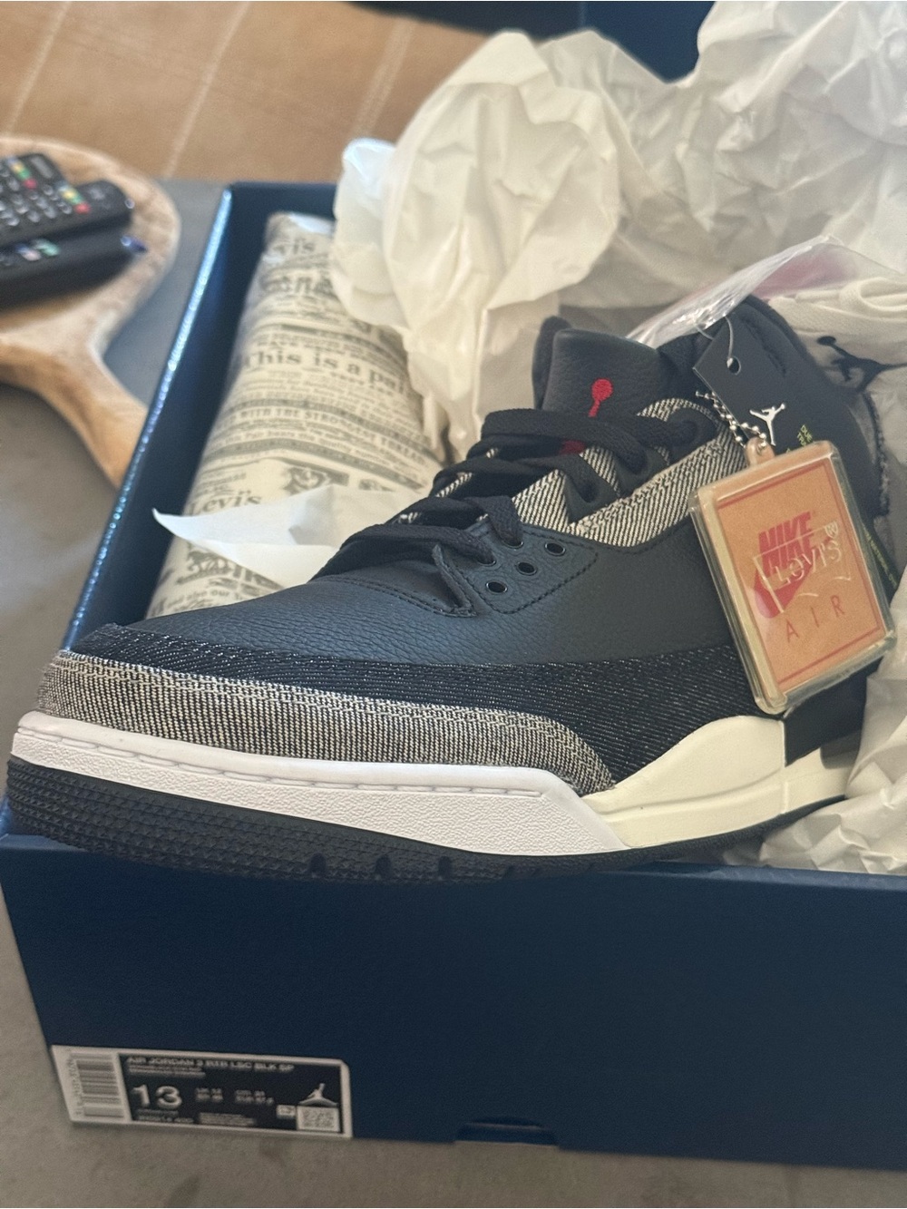Levi’s x Nike Air Jordan 3 Retro Men’s Sneakers - Black leather and denim